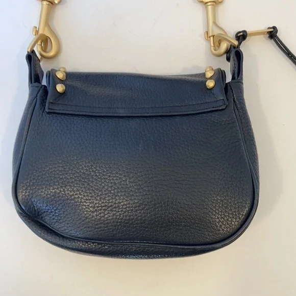 alexisuospny Black Leather Small Bag with Gold - Picture 7 of 10